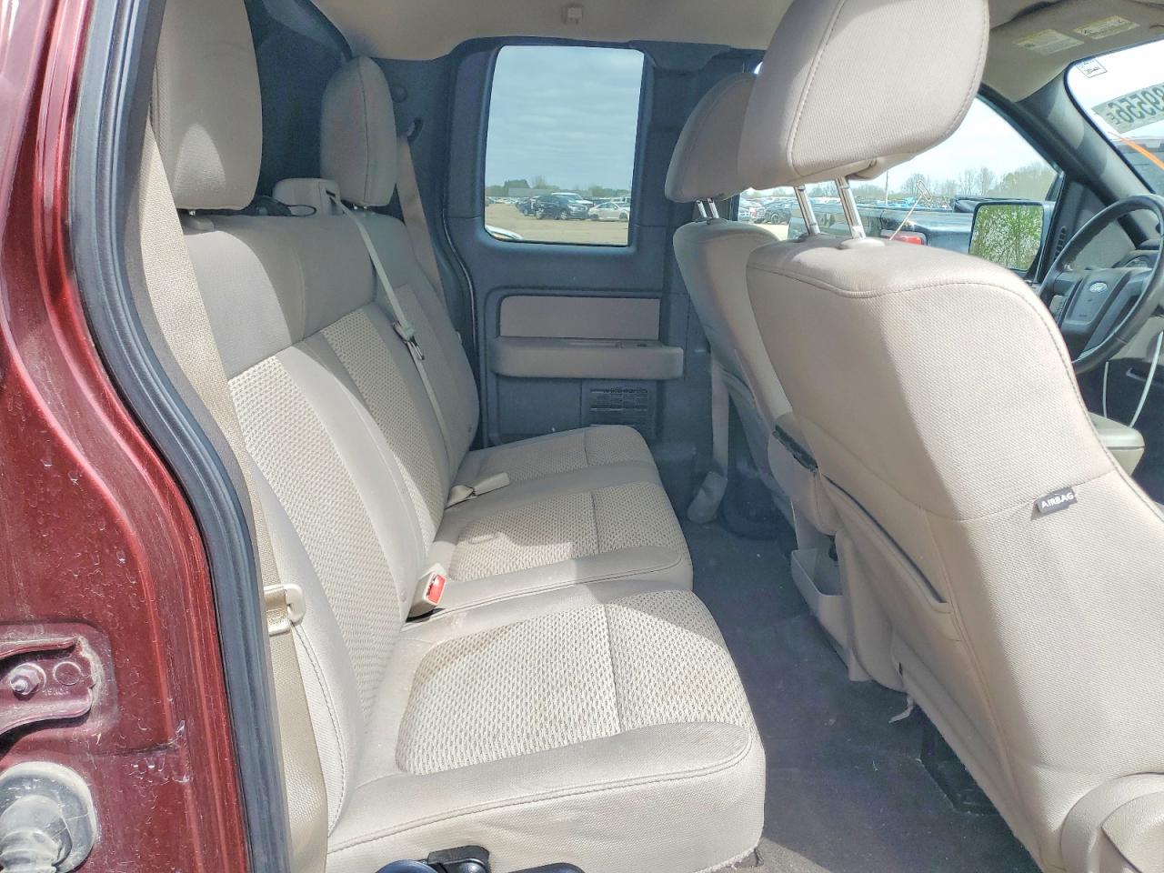 Ford F-150 Super Cab