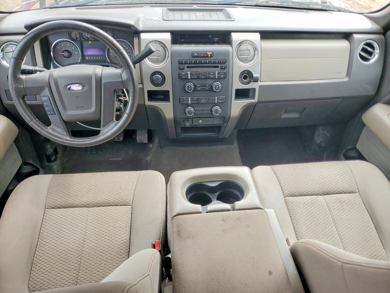 Ford F-150 Super Cab