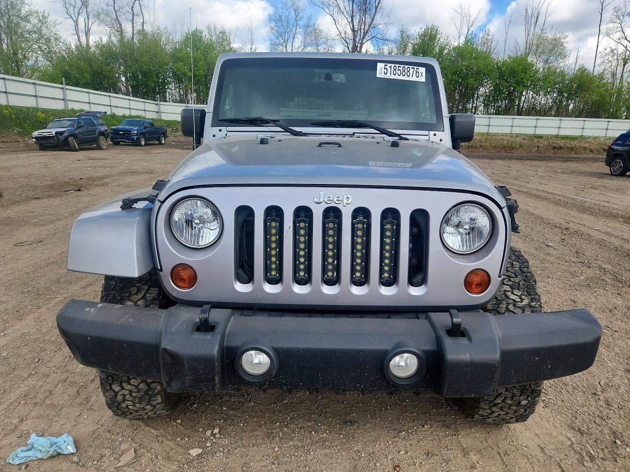 Jeep Wrangler Sahara
