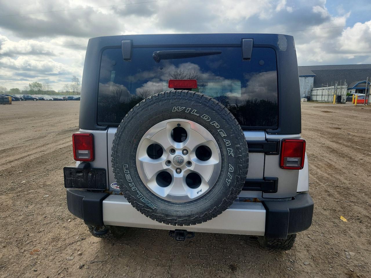 Jeep Wrangler Sahara