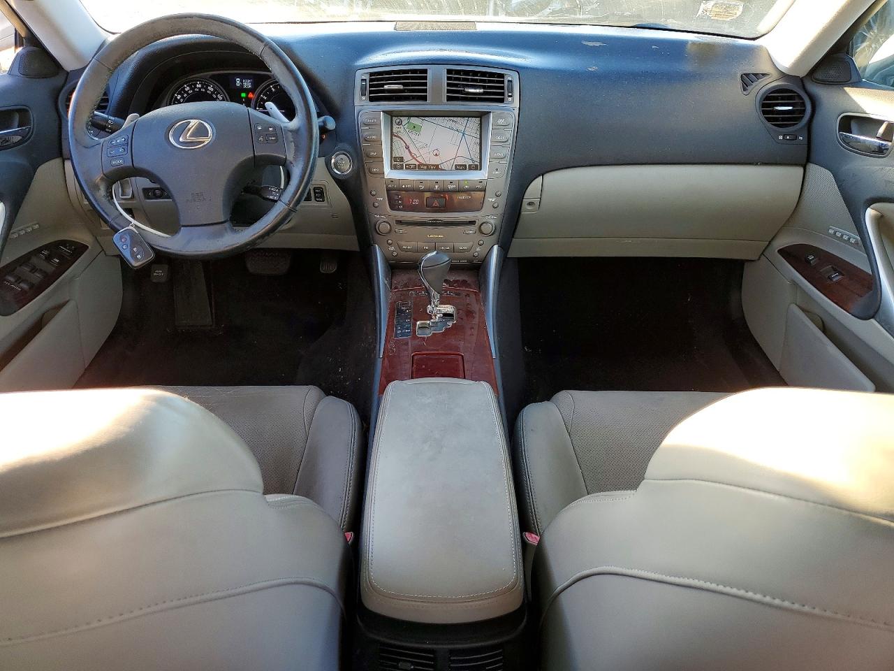 Lexus Is Base