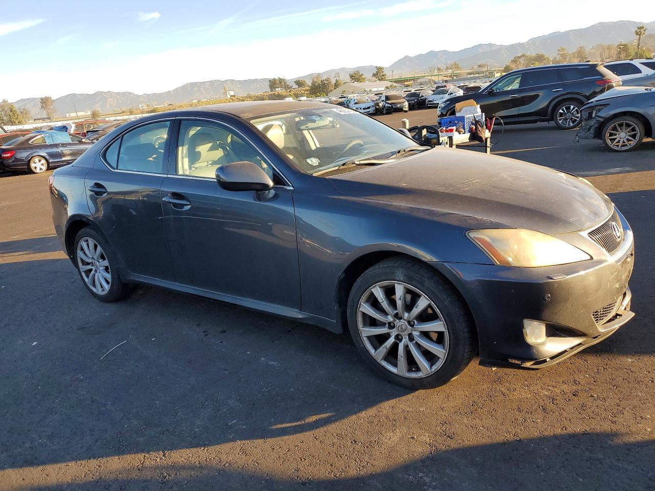 Lexus Is Base
