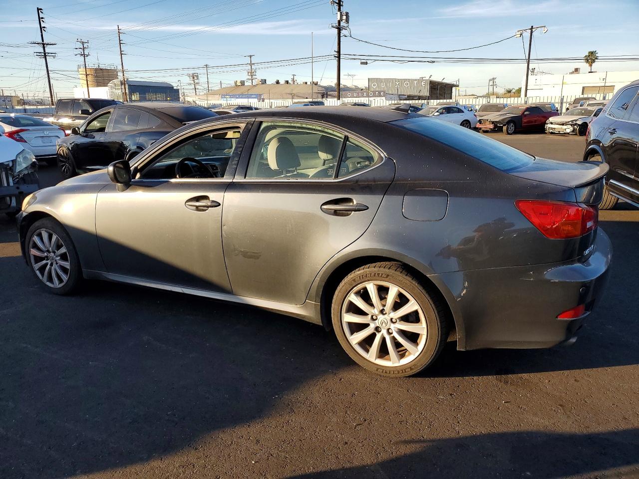 Lexus Is Base