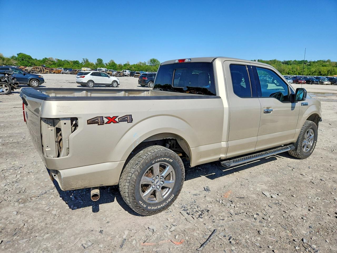 Ford F-150 Super Cab
