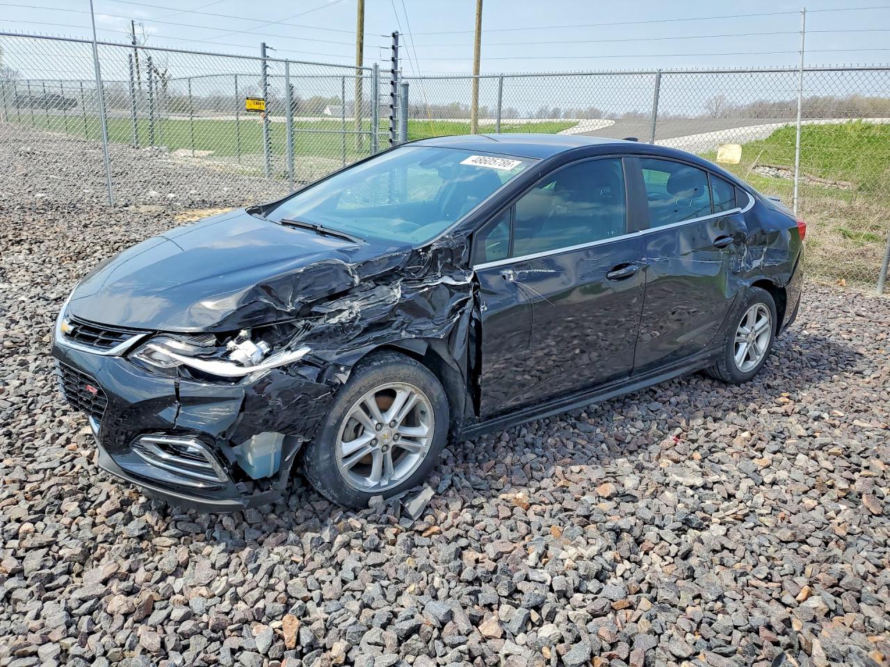 Salvage Chevrolet Cruze Image