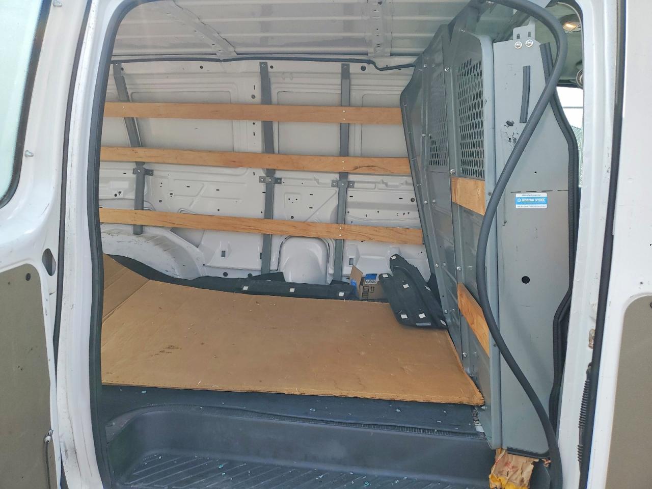 Ford Econoline E250 Van