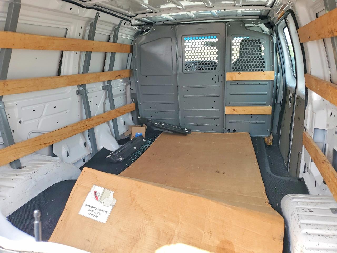 Ford Econoline E250 Van