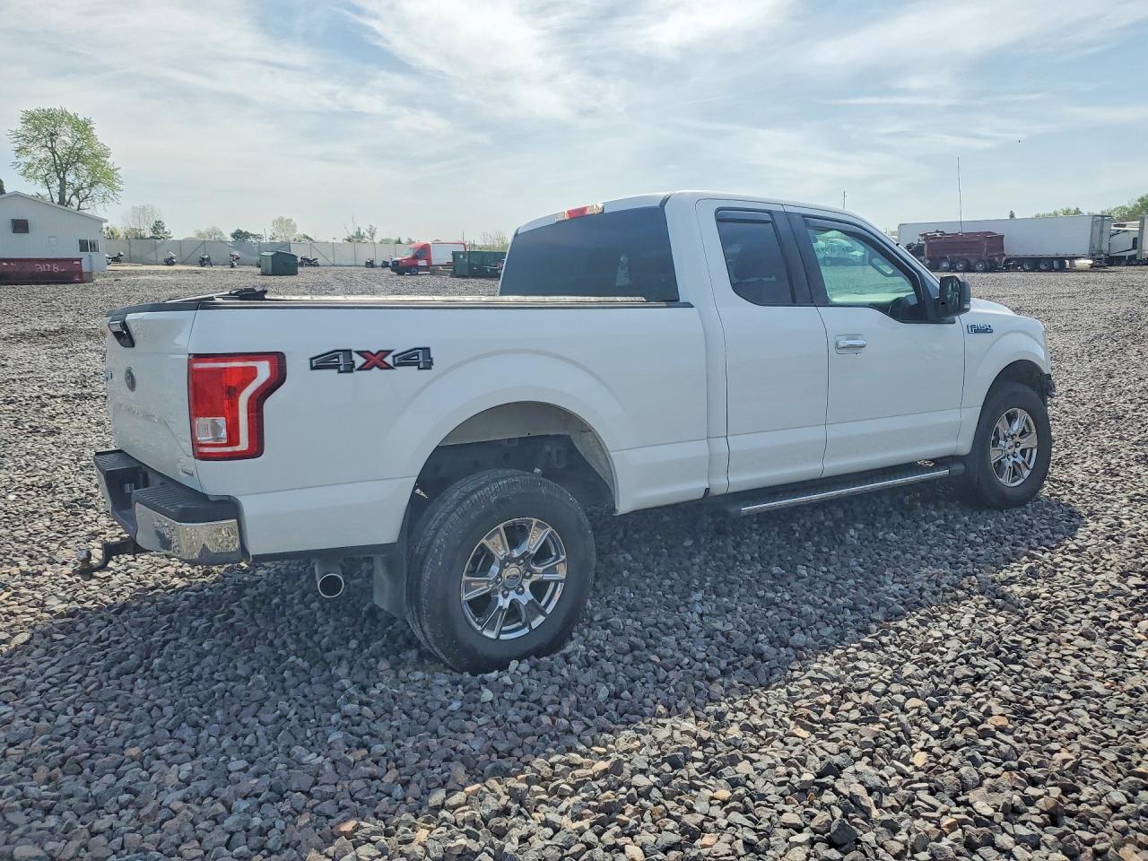 Ford F-150 Super Cab