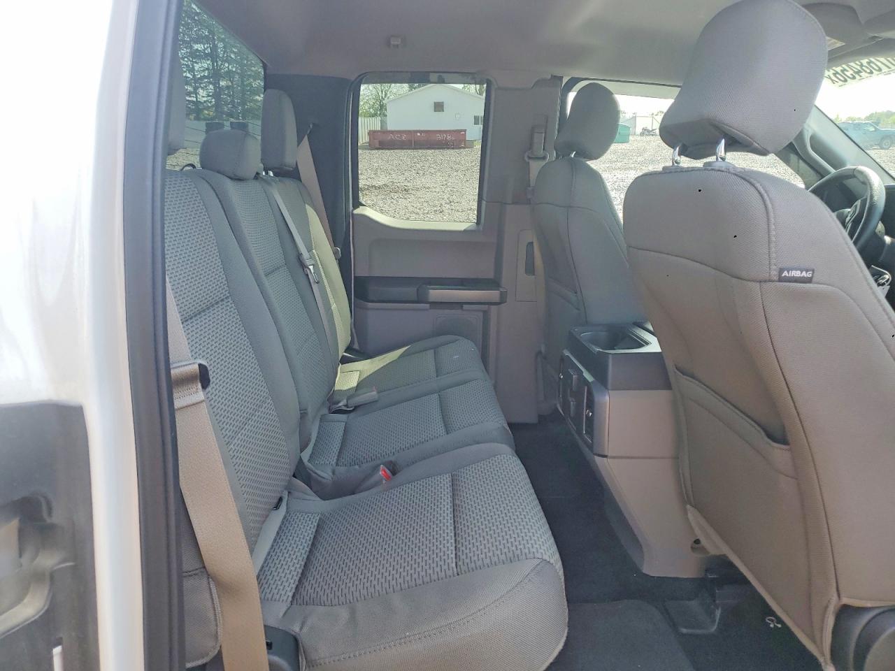 Ford F-150 Super Cab