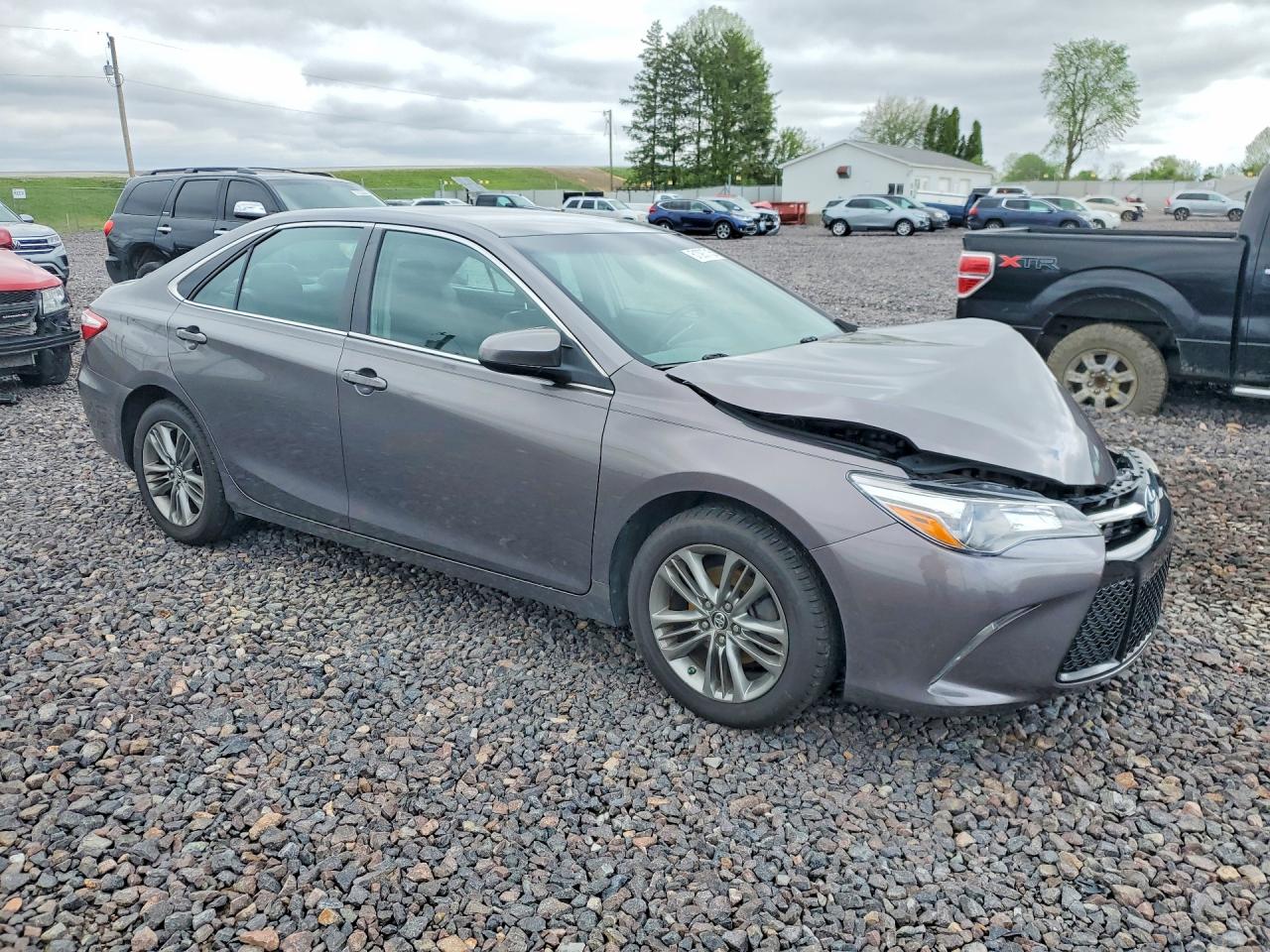 Toyota Camry Se