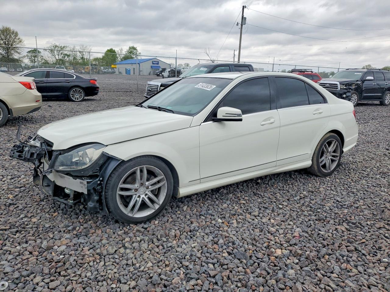 Salvage Mercedes-Benz C-Class Image