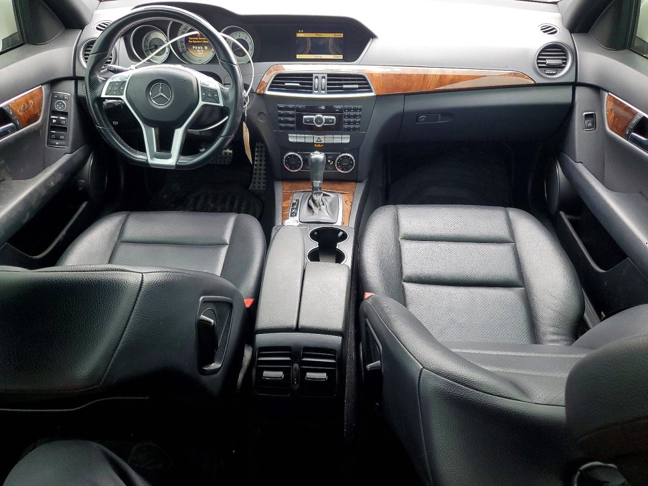 Mercedes-Benz C-Class 300 4matic