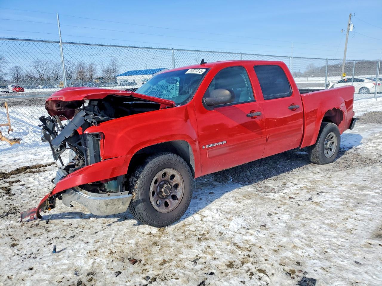 Salvage GMC Sierra Image