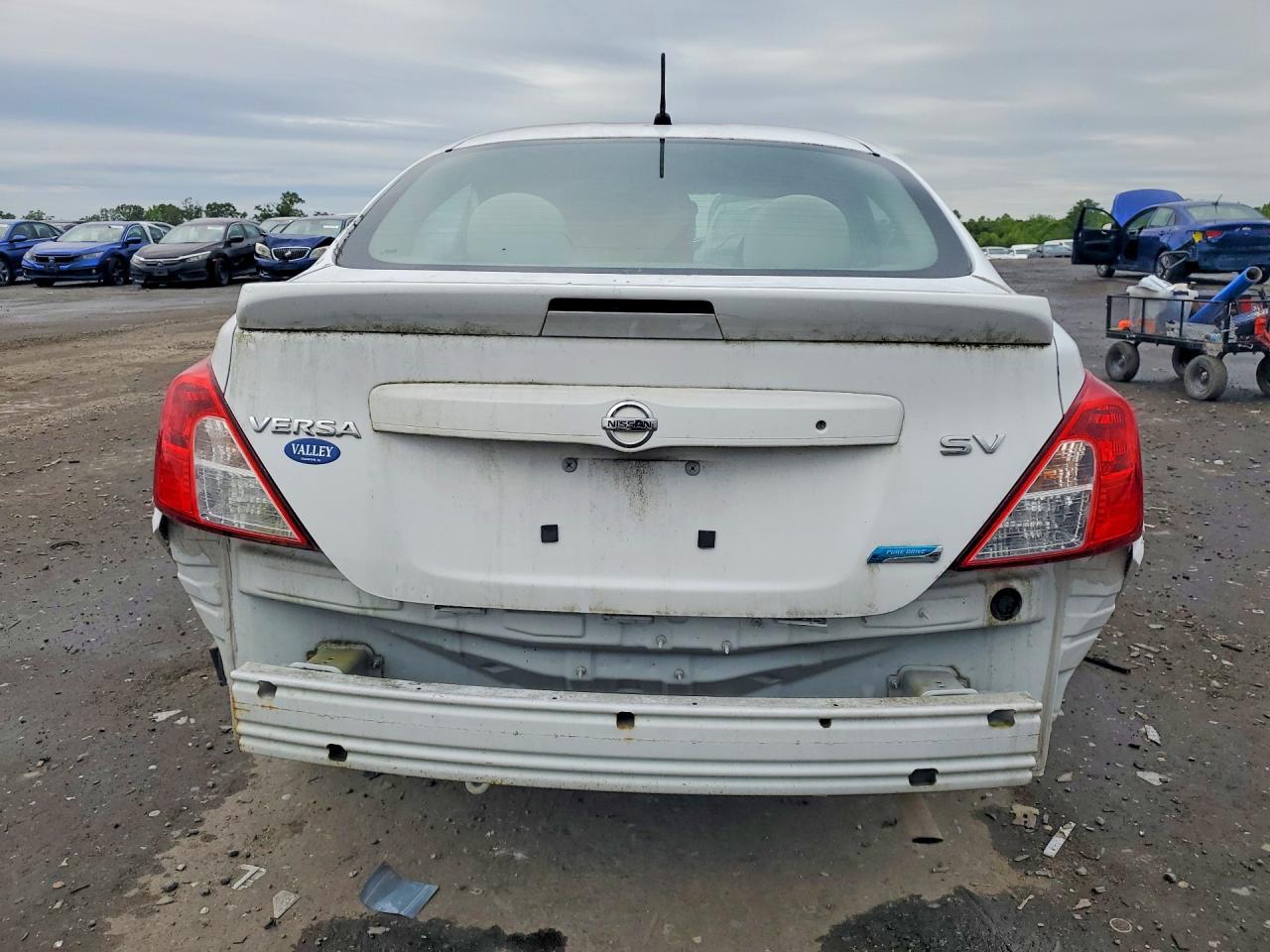 Nissan Versa 1.6 Sv