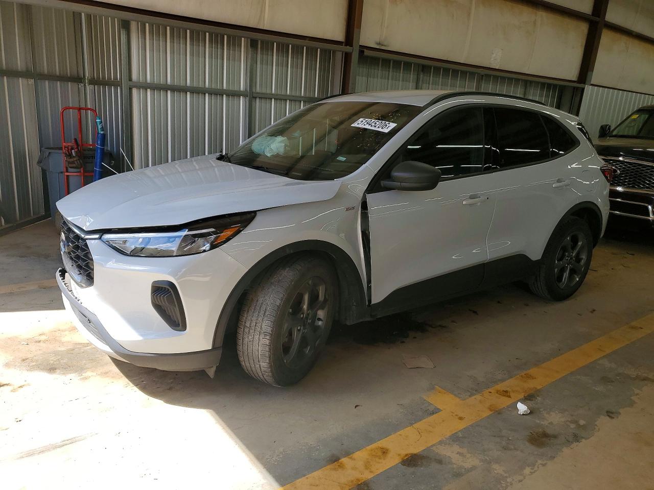 Salvage Ford Escape Image
