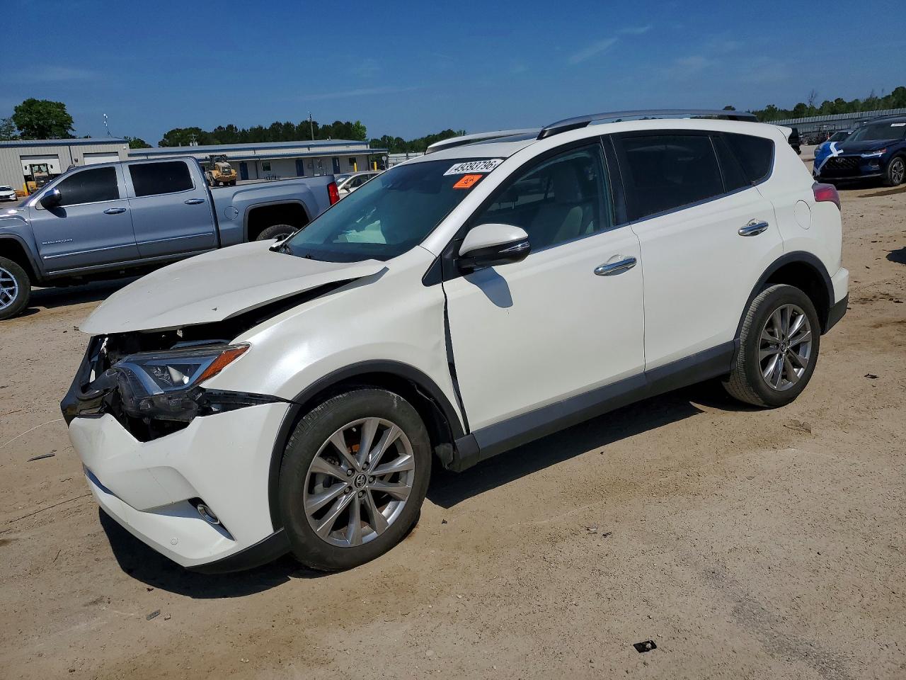 Salvage Toyota RAV4 Image