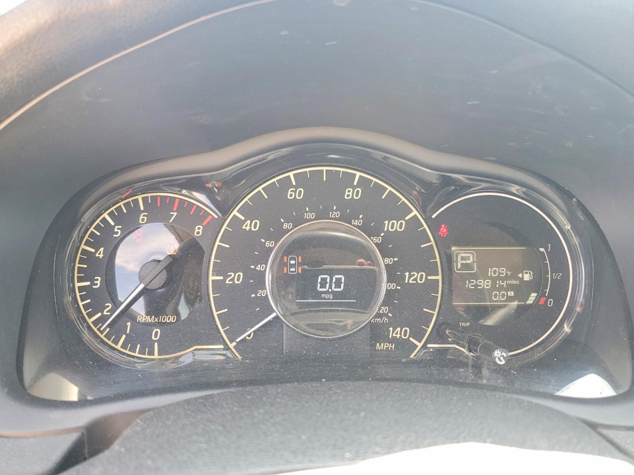 Nissan Versa Sv