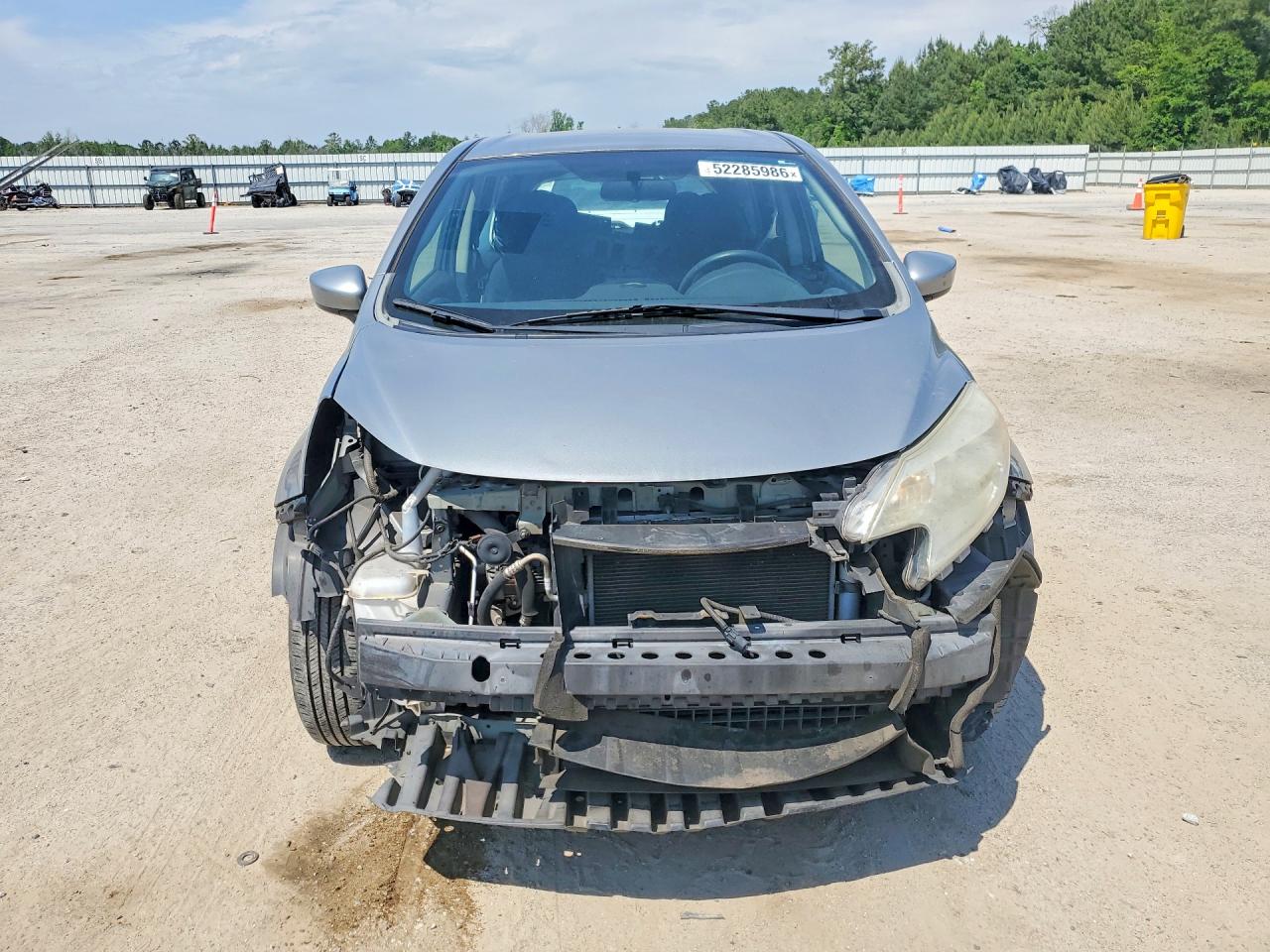 Nissan Versa Sv