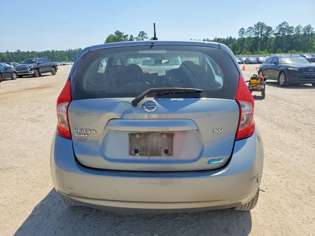 Nissan Versa Sv