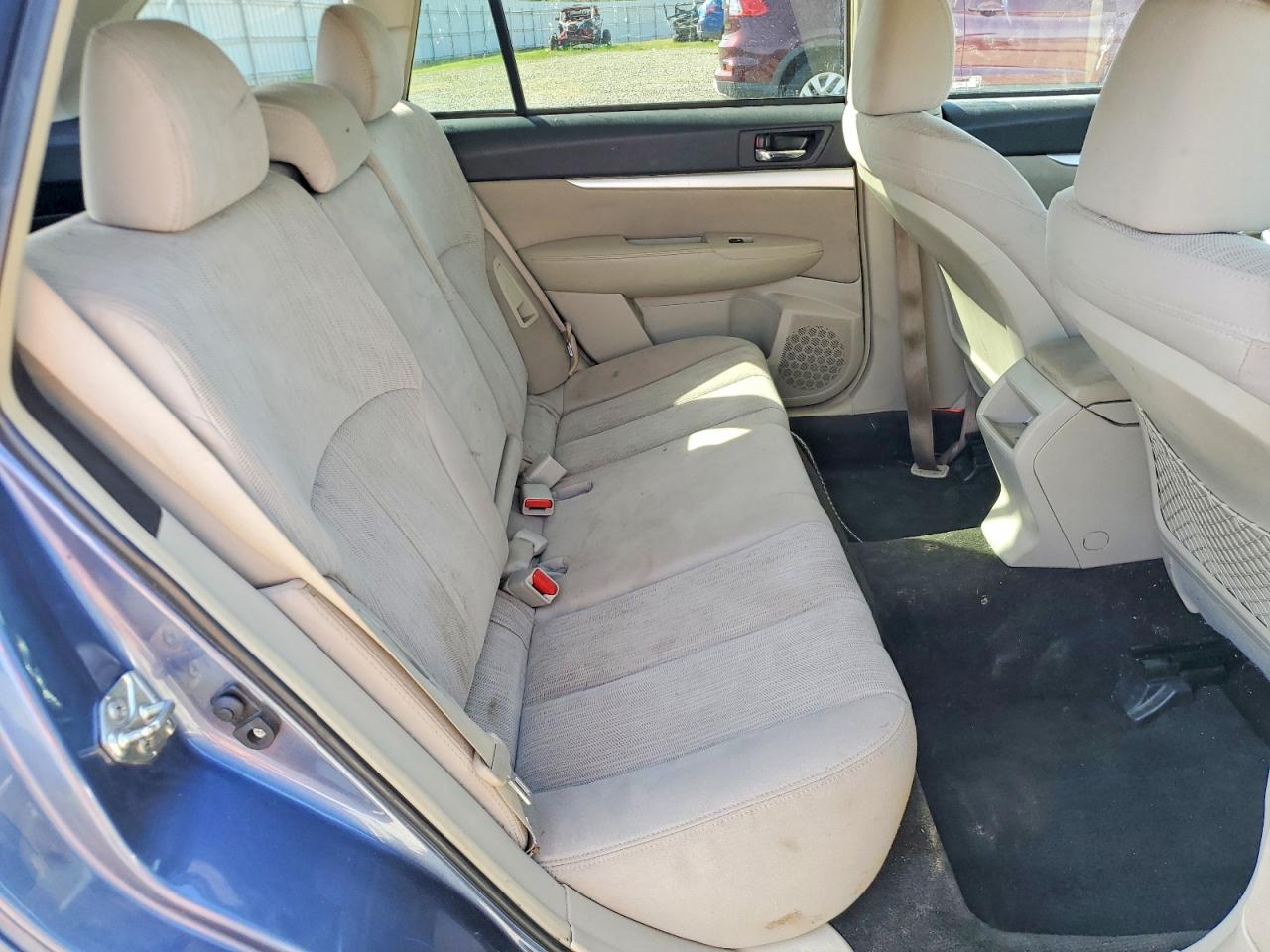 Subaru Outback 2.5i Premium