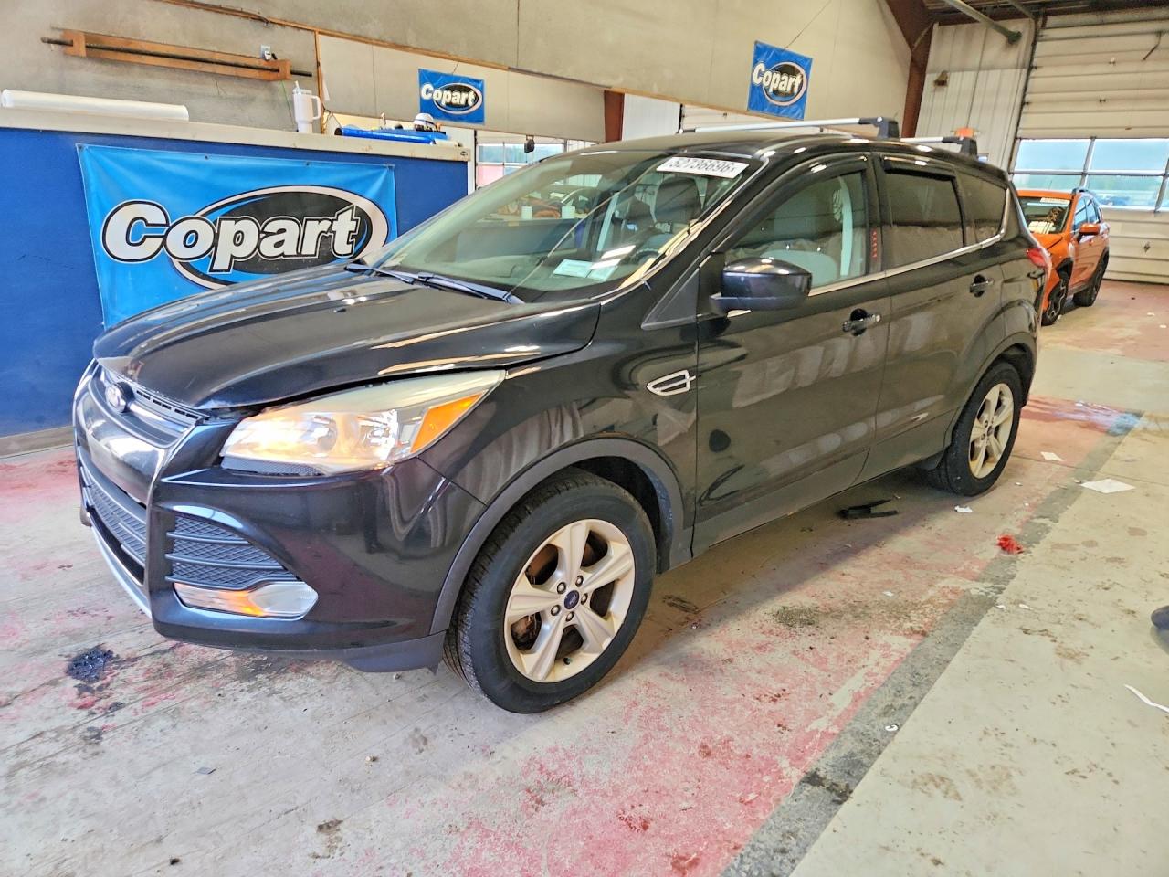 Salvage Ford Escape Image