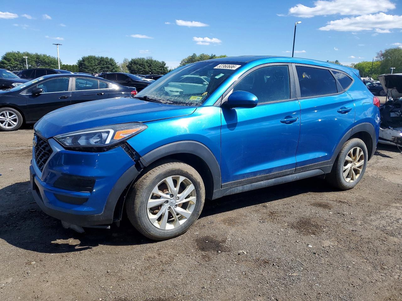 Salvage Hyundai TUCSON Image