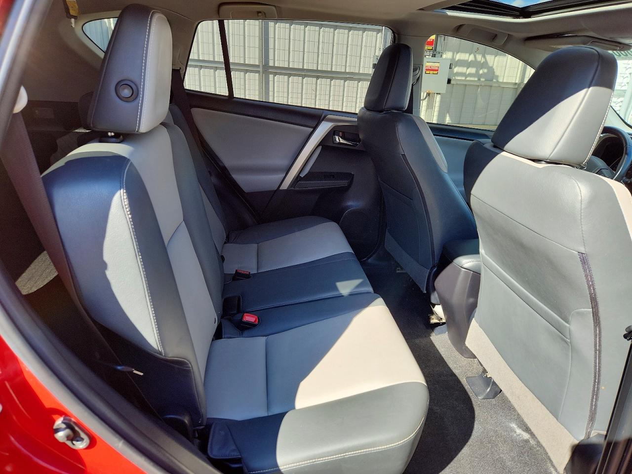 Toyota RAV4 Limited