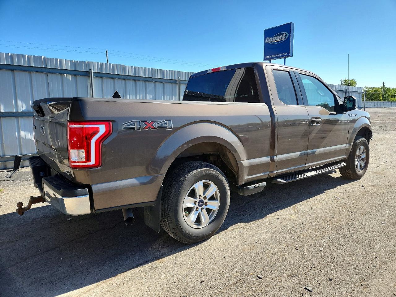 Ford F-150 Super Cab