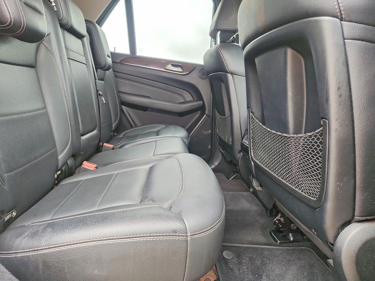 Mercedes-Benz M-Class 350 Bluetec