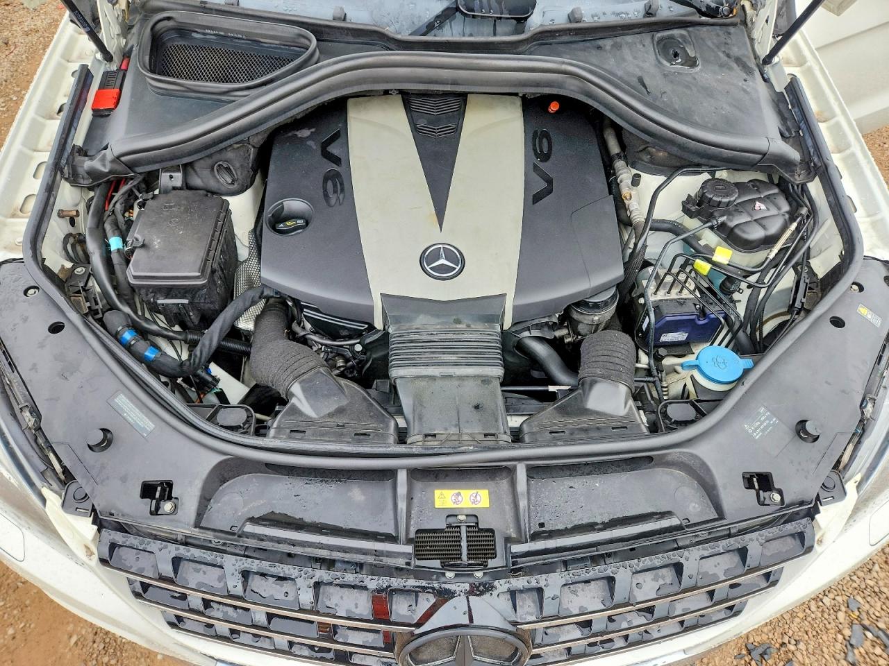 Mercedes-Benz M-Class 350 Bluetec