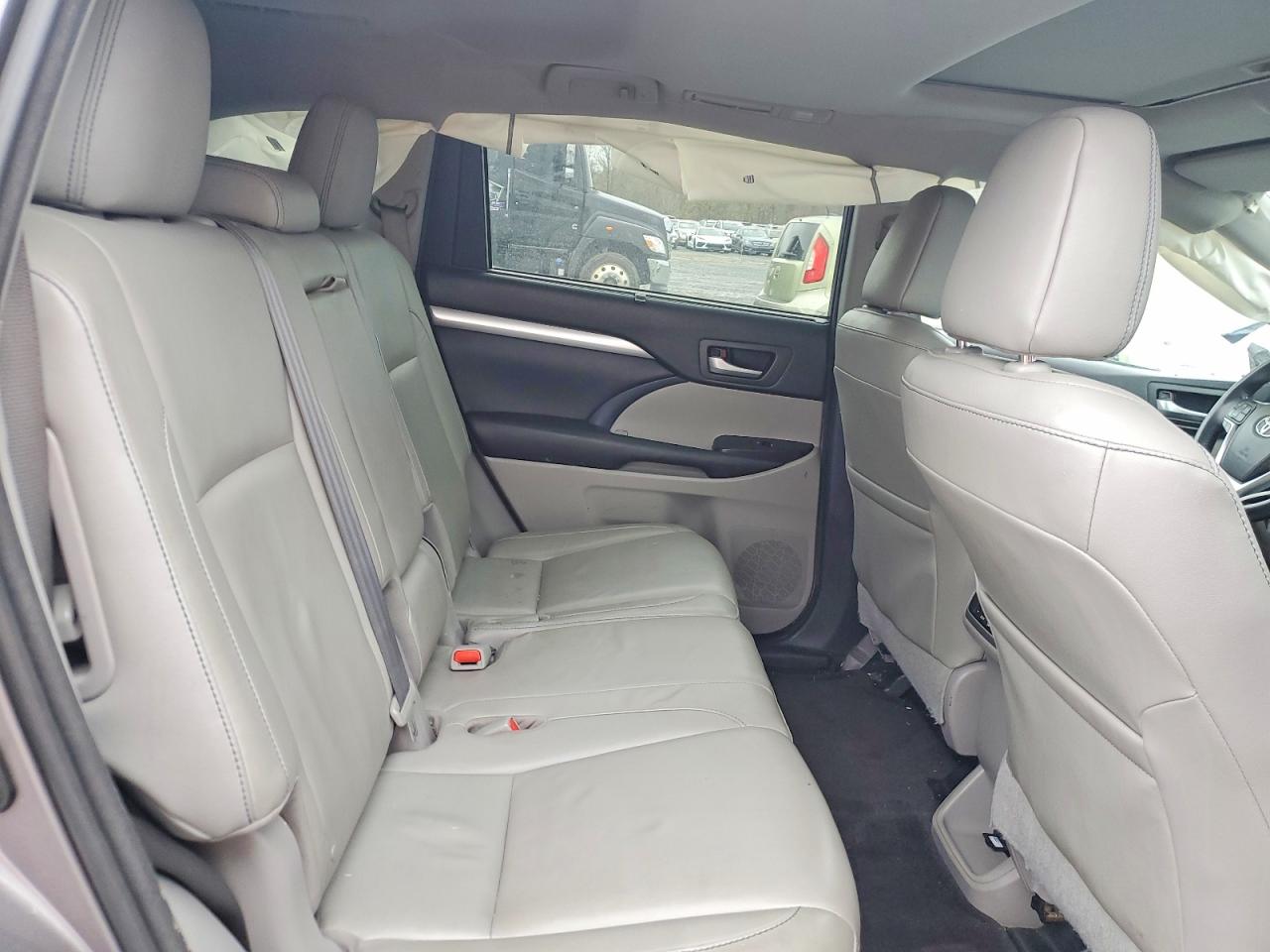 Toyota Highlander Xle