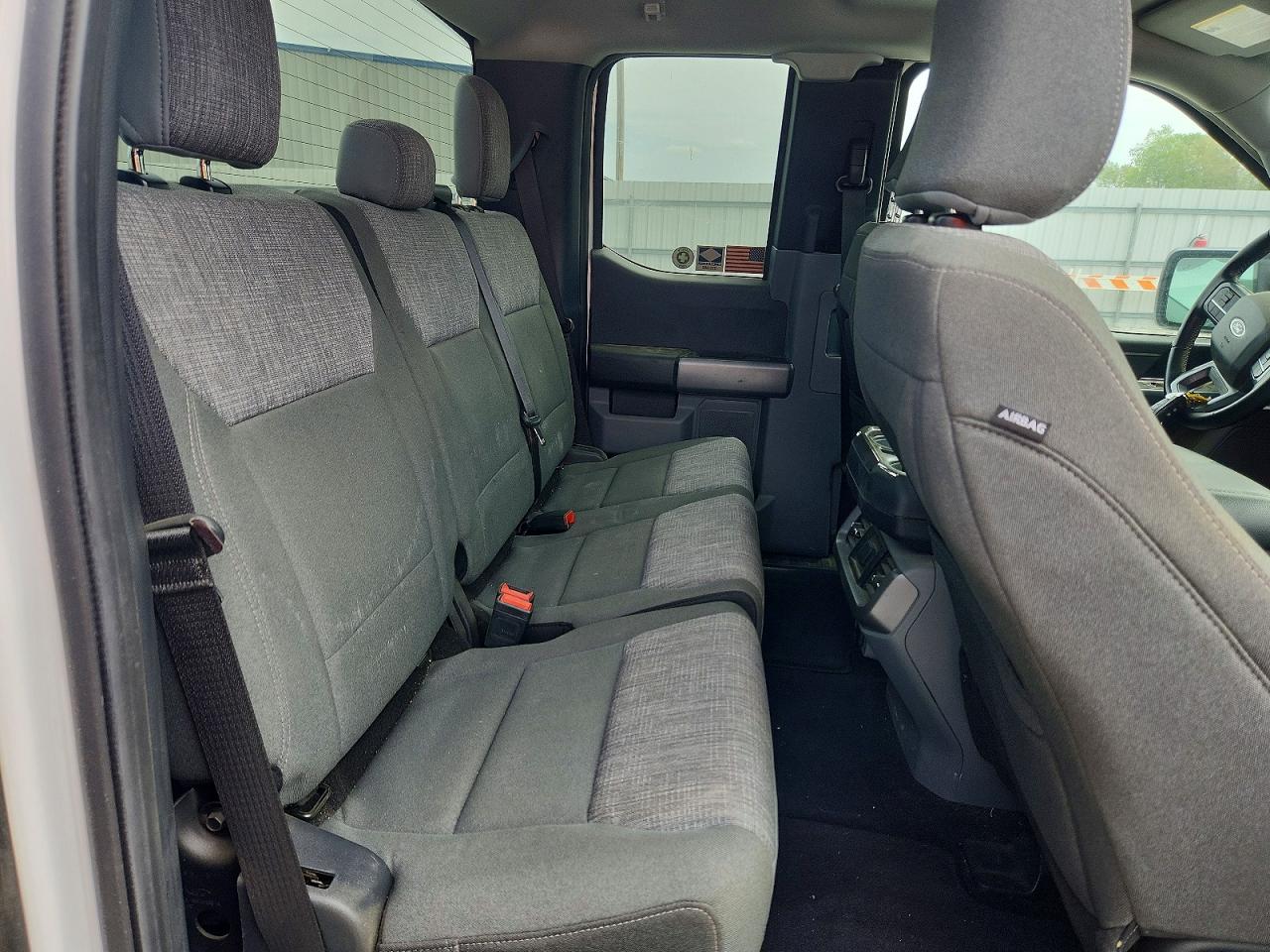 Ford F-150 Super Cab
