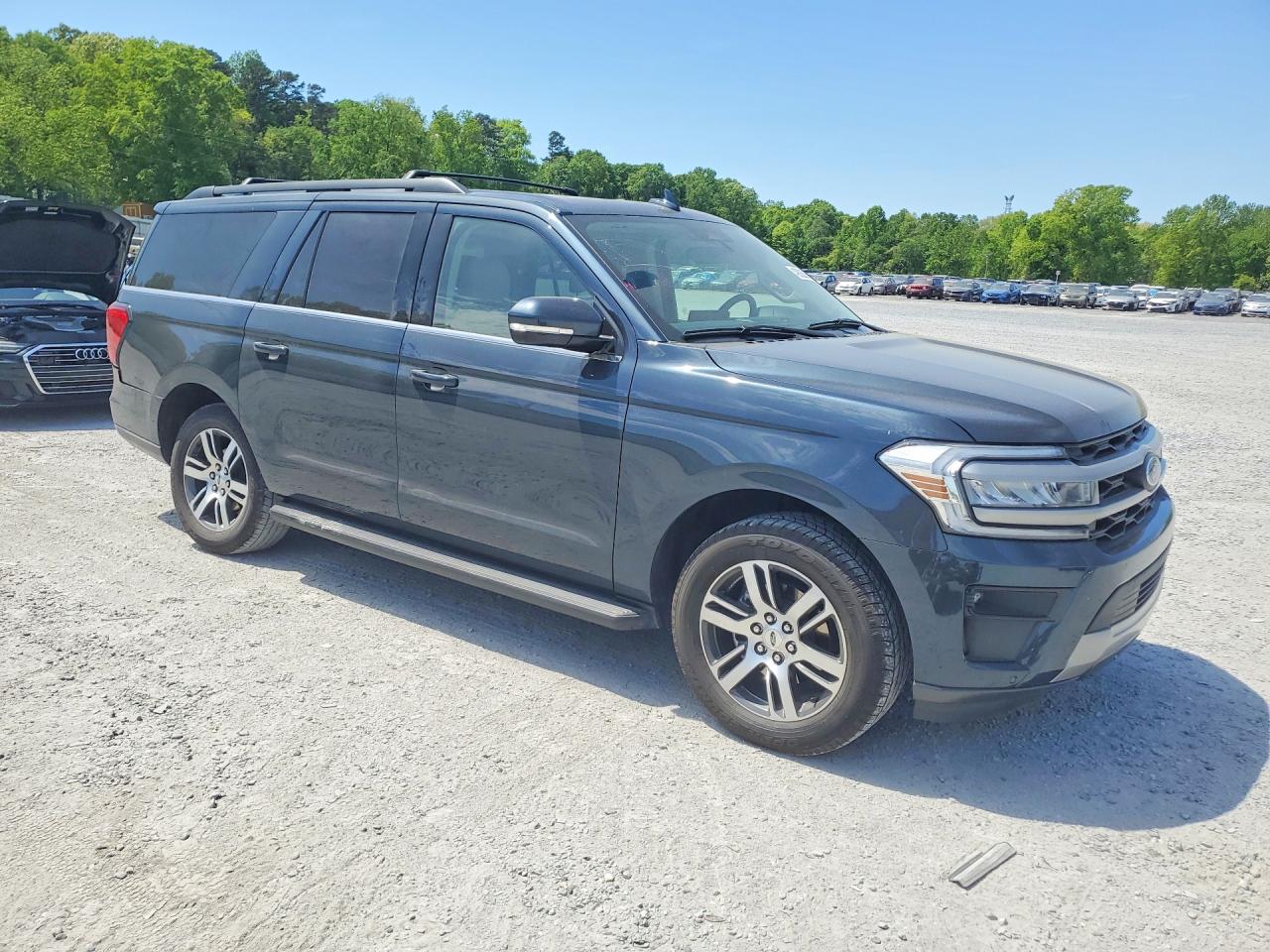 Ford Expedition Max Xlt