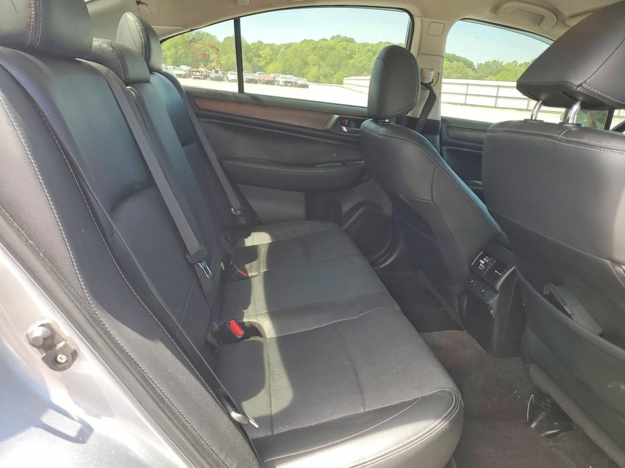 Subaru Legacy 2.5i Limited