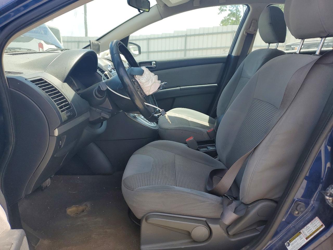 Nissan Sentra 2.0