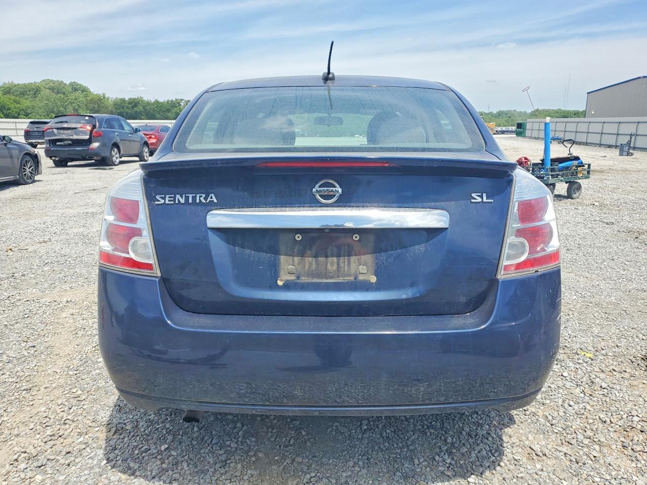 Nissan Sentra 2.0