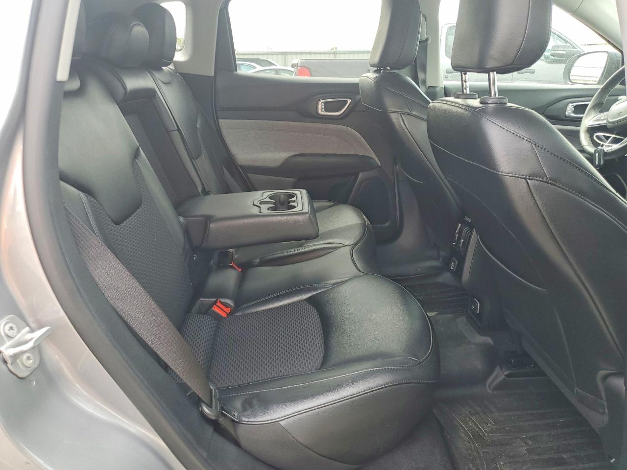 Jeep Compass Latitude