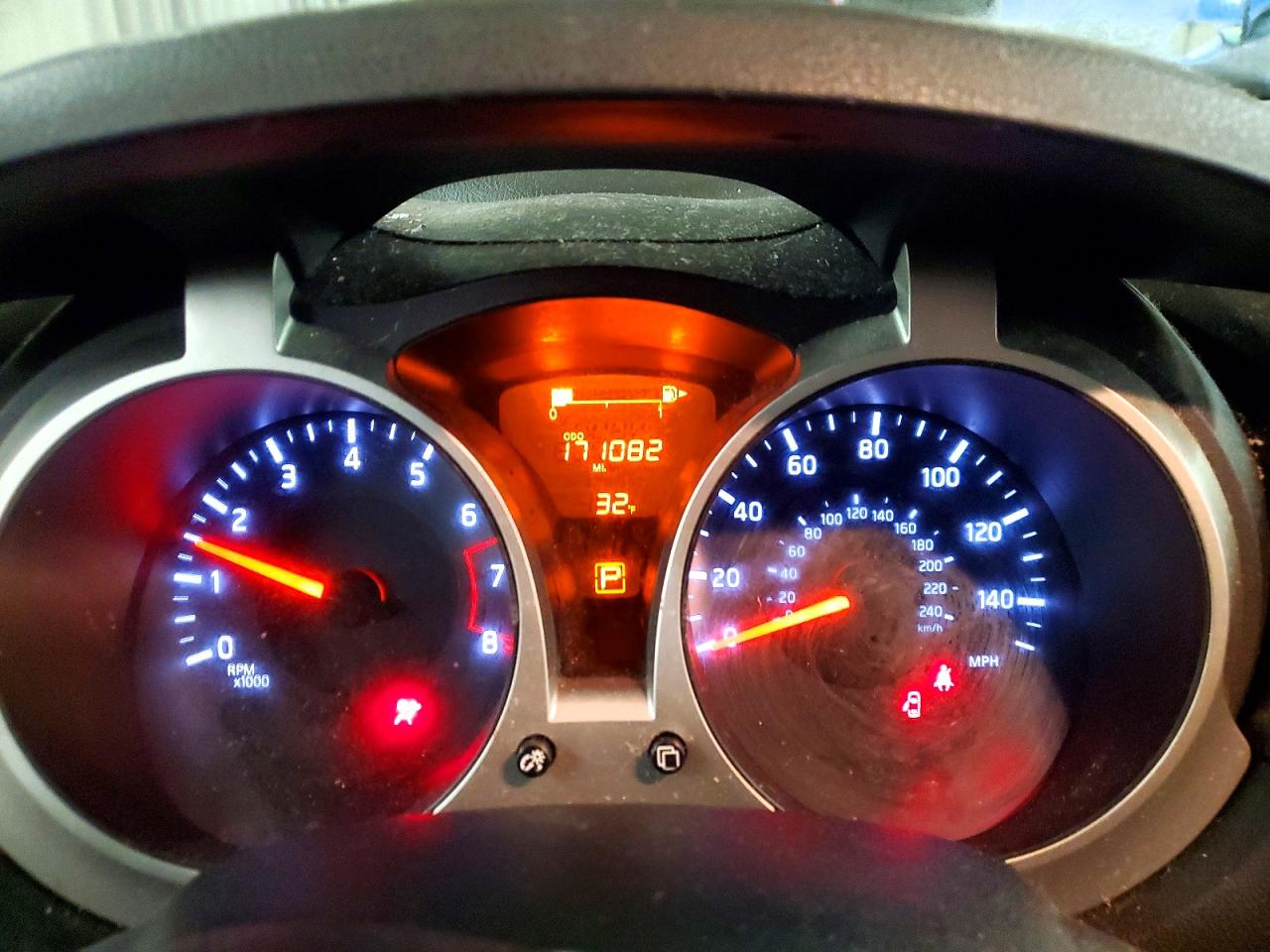 Nissan JUKE S
