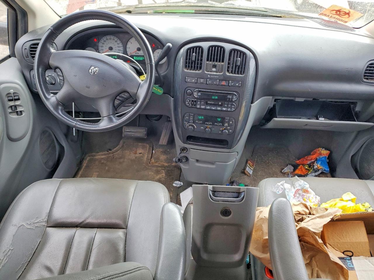 Dodge Caravan Sxt