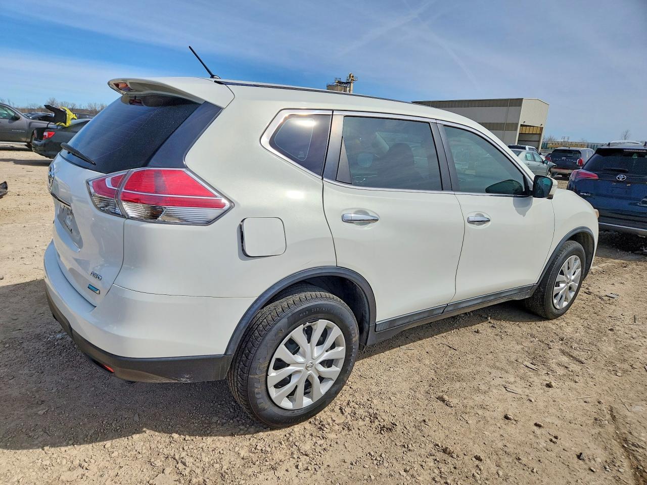 Nissan Rogue S