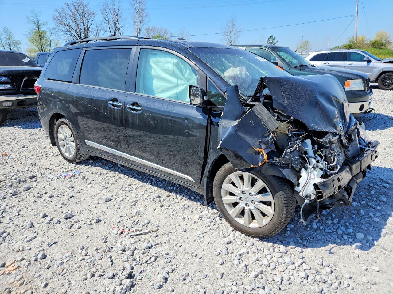 Toyota Sienna Limited Premium 7-passenger