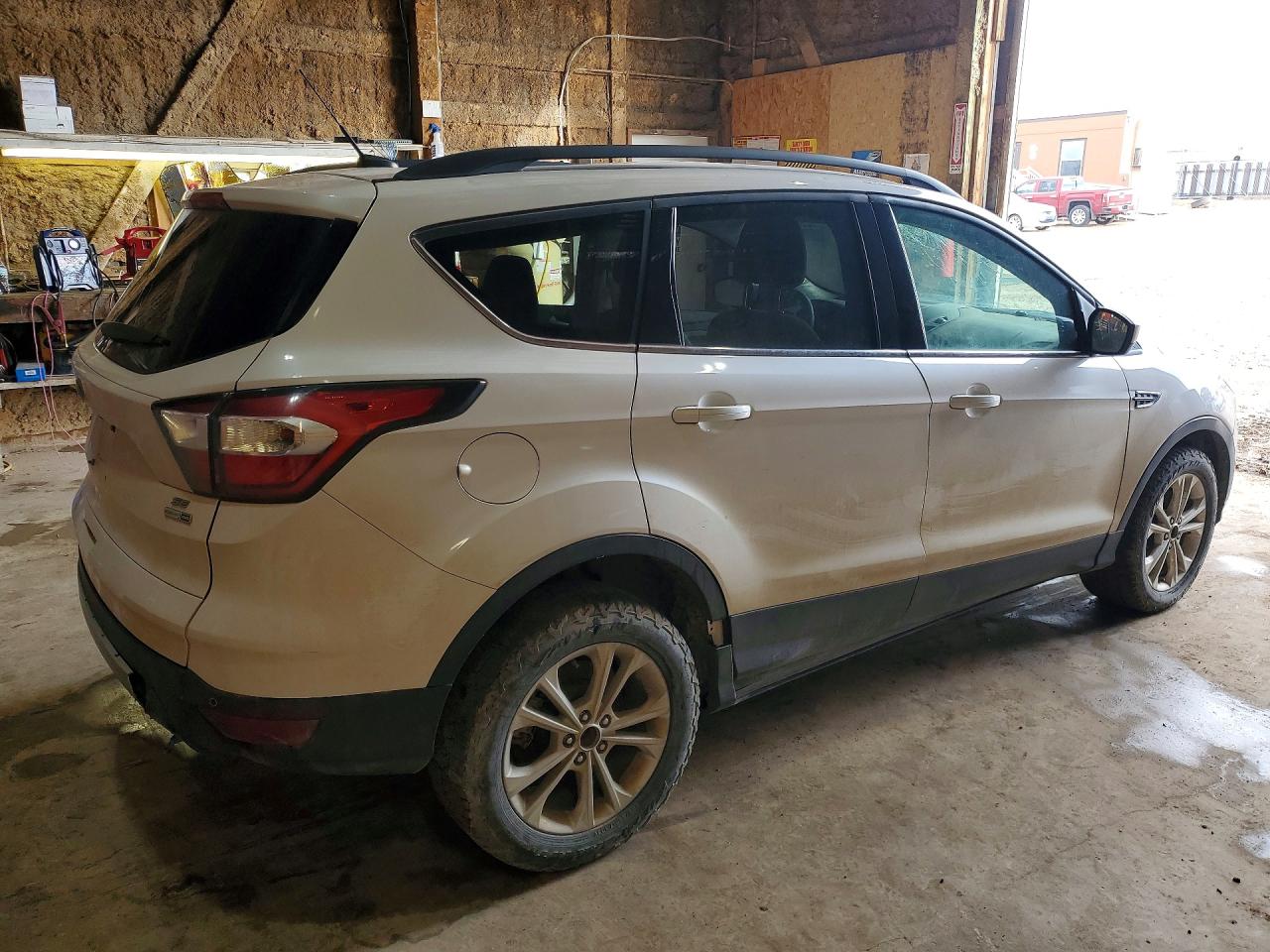 Ford Escape Se