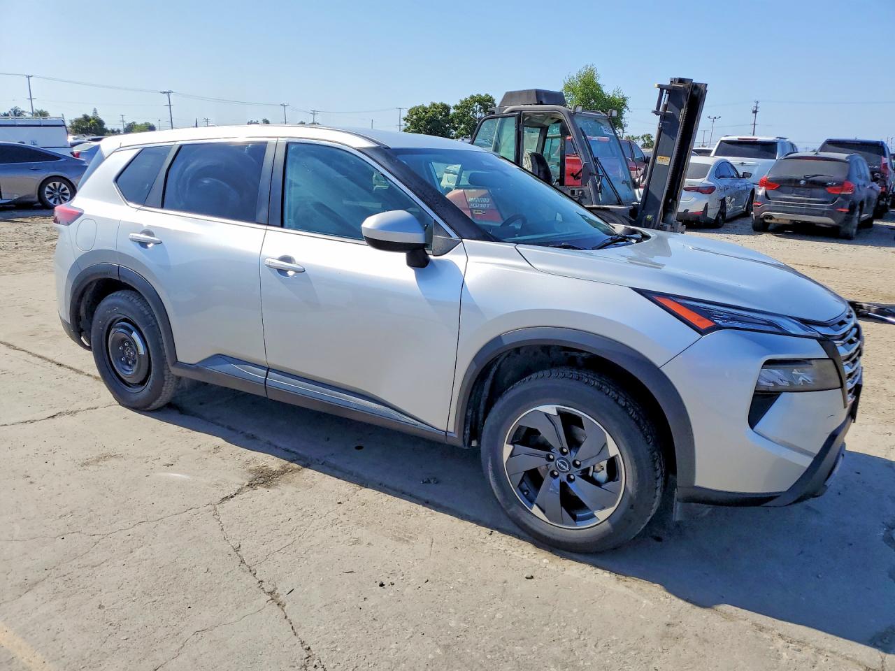 Nissan Rogue S Krom