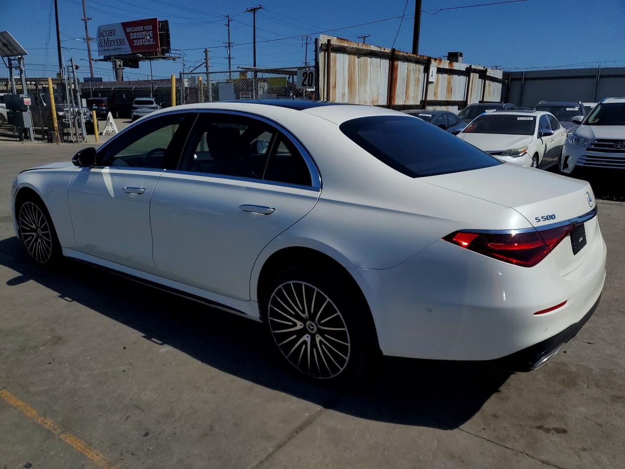 Mercedes-Benz S-Class 500 4matic
