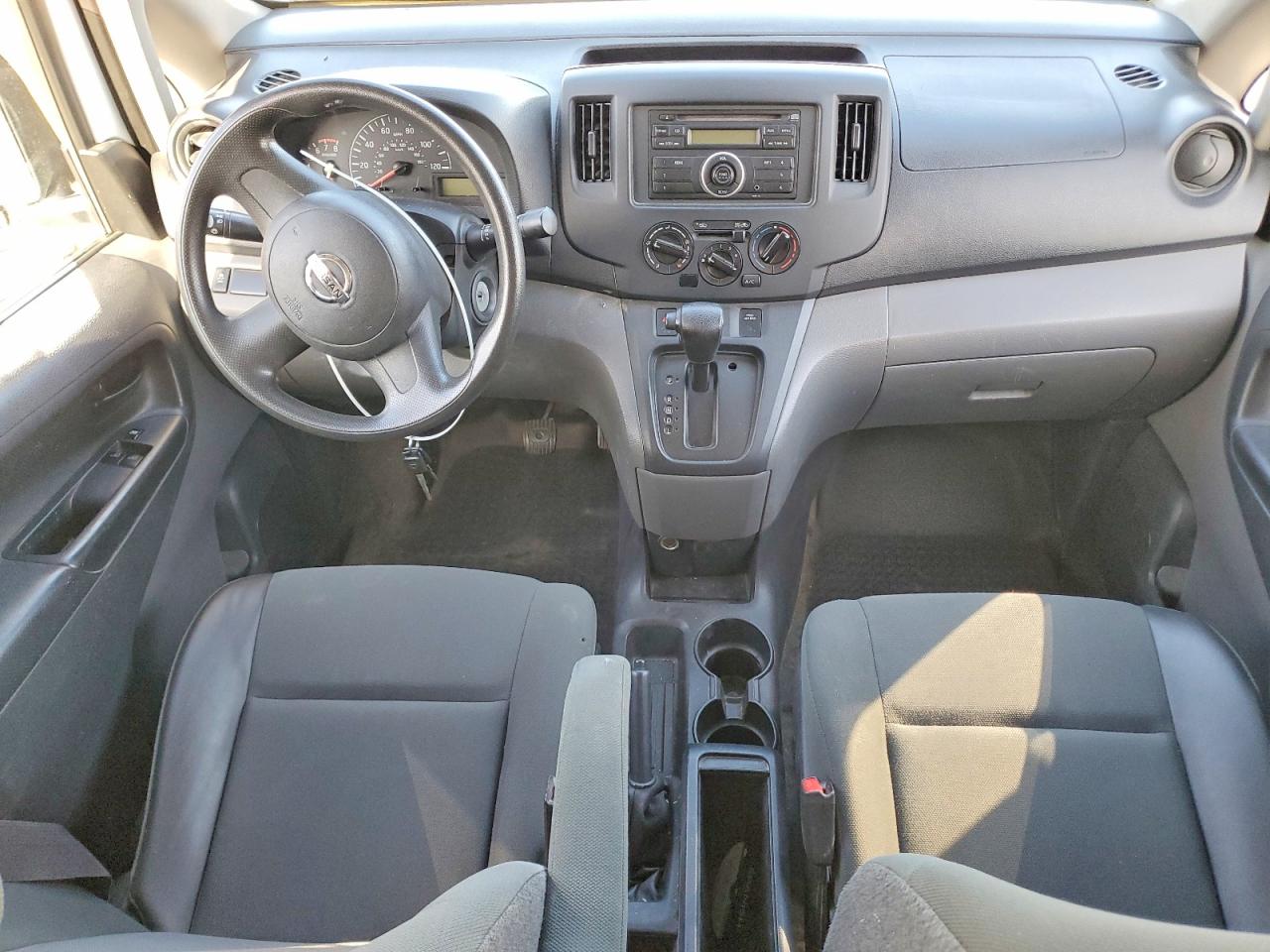 Nissan Nv S