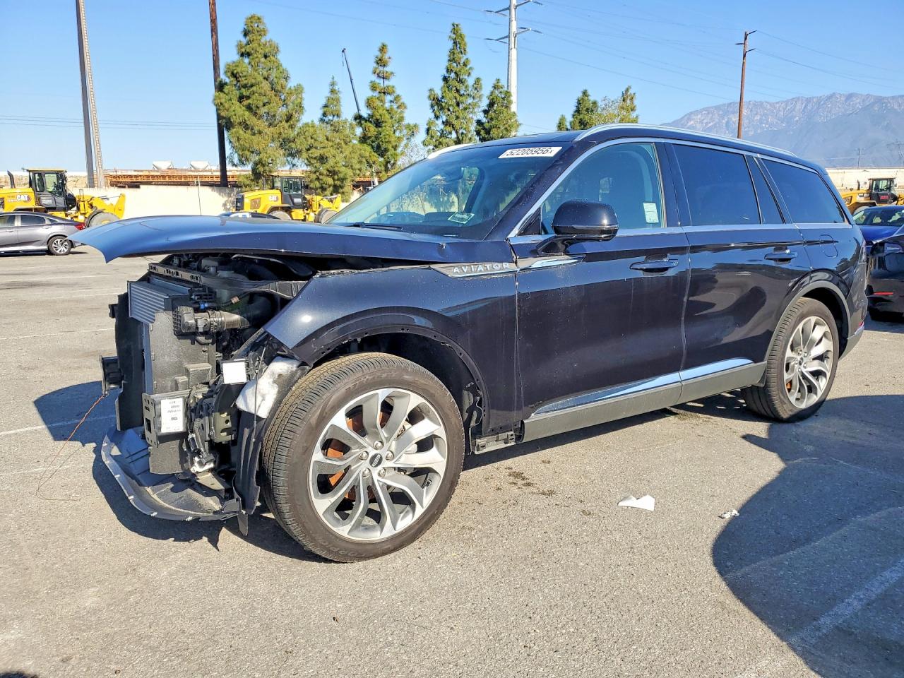 Salvage Lincoln Aviator Image