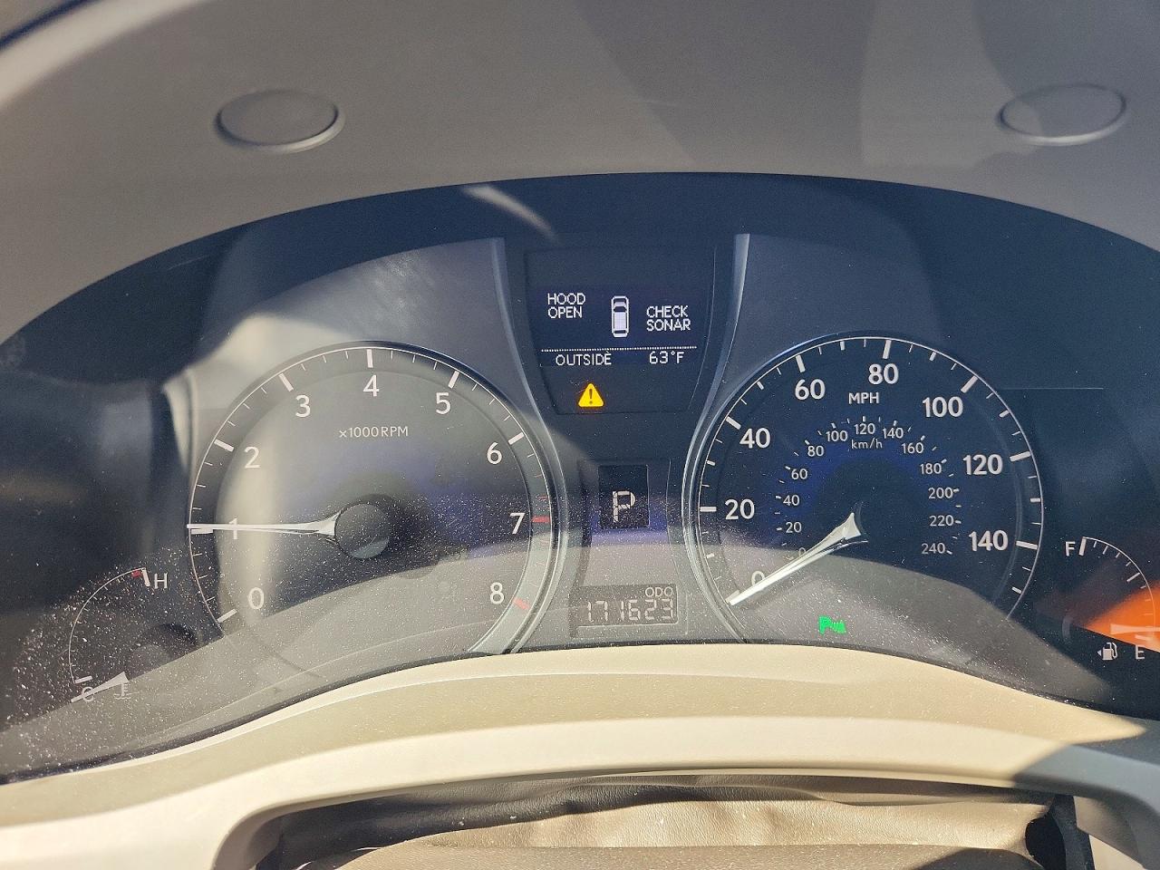 Lexus RX Base