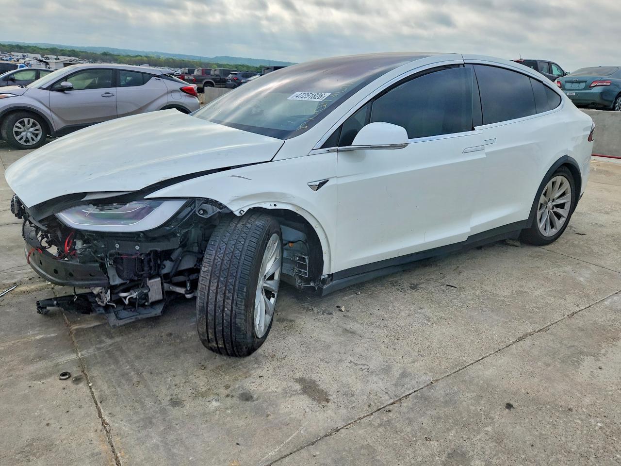 Salvage Tesla Model X Image