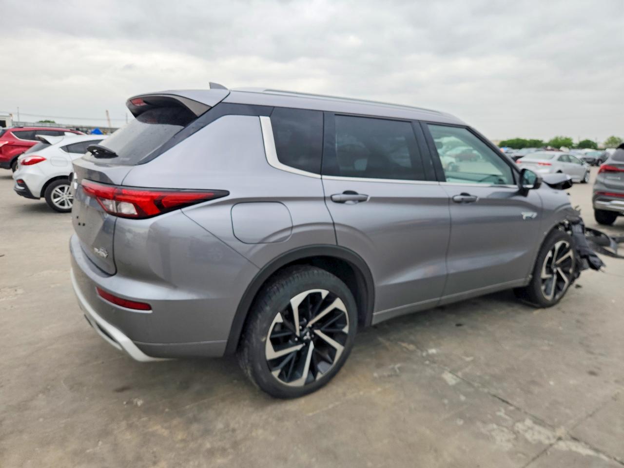 Mitsubishi Outlander Sel