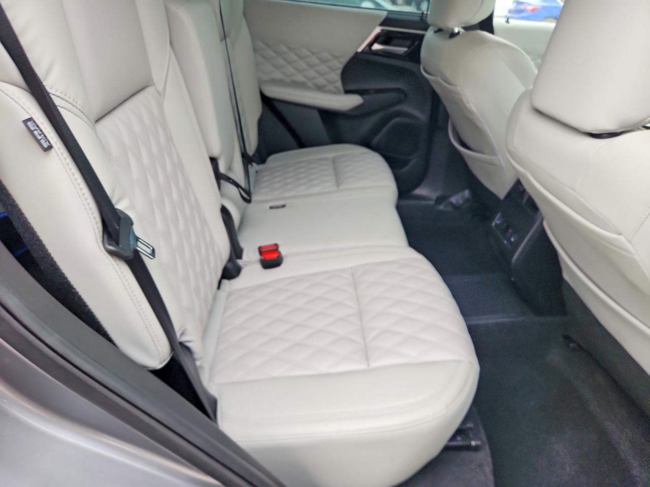 Mitsubishi Outlander Sel